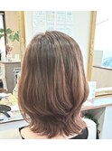 外はねミディアムスタイル