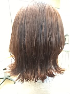 シャンプーボーイ 外ハネボブ