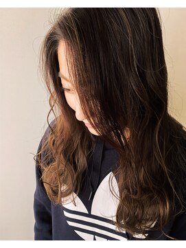 ライフ 忍ケ丘店(Lyfe) ブルーブラック_Aラインボブハイライトかきあげロング_137