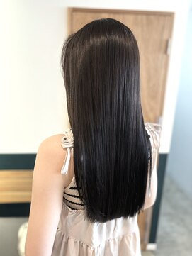 ヘアーブレイス(hair brace) ツヤツヤ暗髪