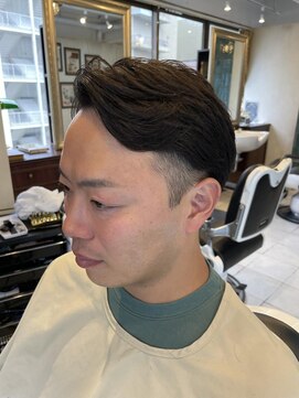 グレイスフルバーバーロンドン 大宮店(Graceful Barber London) ロンドンナチュラルツーブロック【大宮/バーバー】