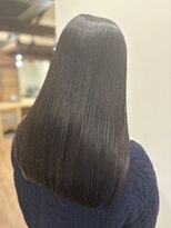 ゼンドットカラスマ(Zen.karasuma) ストレートロング