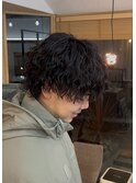 ツーブロックツイストスパイラルパーマメンズウルフ
