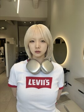 ソル 栄矢場町(SOL) ホワイトブロンド