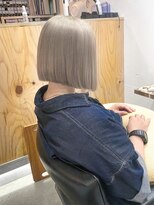 エンネ 新宿(enne)&nbsp;ヘイリーボブ/ハイトーンカラー/ホワイトカラー/縮毛矯正/新宿