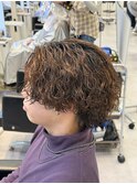 波巻きツイストスパイラルツーブロック刈り上げメンズパーマ