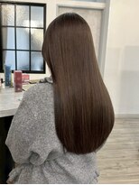 ヴィサージュバスク(VISAGE ba.s.k)&nbsp;自然な仕上がりが叶う美髪縮毛矯正