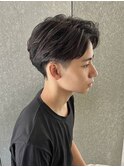 メンズショートセンターパート毛流れ重視ニュアンスパーマ