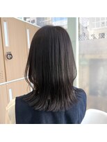 デイジー(Daisy)&nbsp;くびれ×ミディアム×透明感 :)