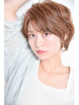 シェラムール(chez L'amour)の写真/【駅近！】ベテランスタッフによるお手入れが楽になるカット、マンツーマン施術と贅沢な空間で満足度も◎