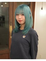 アトリエ ポルト(atelier porto) 【 porto神戸 】水色カラー × レイヤーカット