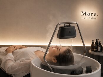 モアヘアサロン(More.Hair Salon)の写真/頭浸浴でお湯に包まれる至福の時間へ。極上の心地よさに癒やされるサロン体験を♪