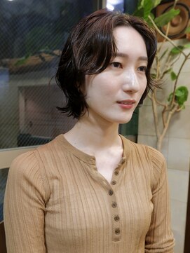 オーオ シカシカ(OOO YY) 絶妙でお洒落なバランスにこだわったニュアンスボブパーマ