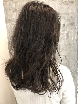 ベロ(bello) 【bello 】ダークグレージュ