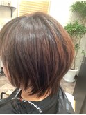 ショートボブ