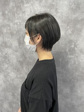 ナナシ(nanac) 耳掛けショート