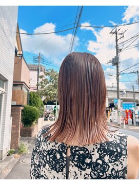 ギリア(Gillia) 【gillia梅ヶ丘】白髪ぼかしハイライト/ぱっつんレイヤー