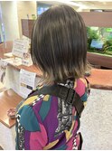グレージュ外ハネボブ