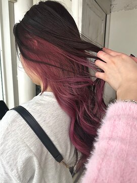 リア(riah) インナーカラー/フェイスフレーミング/ルビーピンク