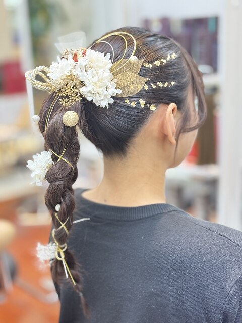 2025年冬】どれが好み？ヘアセット 三つ編のヘアスタイル・髪型・ヘア 