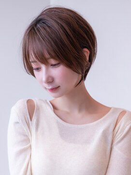 イルハバナ 渋谷(ill HAVANA) 20代30代大人かわいい丸みショート顔まわりレイヤー前髪髪質改善