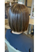 アドール(ADOR)&nbsp;[MIHO*ADOR] ボブ/ ハイライト / ミルクティー