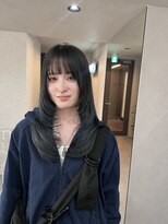 クム 横浜(qumu)&nbsp;【qumu横浜】顔まわりレイヤーカット×グレージュ