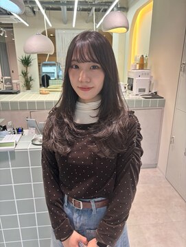 ネウィ 広島(newi) レイヤーカット/韓国/前髪/顔まわり/髪質改善/オリーブべージュ