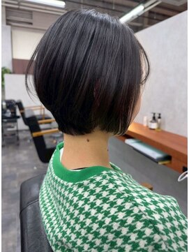 オズ 安積店(OZ) ミニウルフチェリーブラウンホワイトグレージュフェザーパーマ