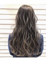 ヘアサロン エフ 渋谷(F)&nbsp;#ハイライト#グレージュ#グレー