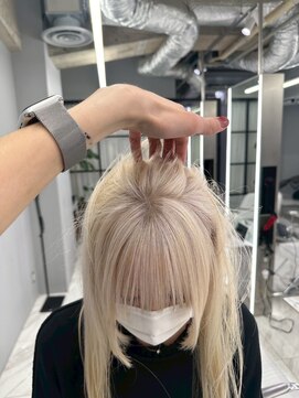 ヴァイス 新宿店(VAICE) white blond