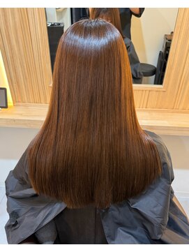 アトレ 南堀江店(attrait) 絹髪矯正髪質改善乾かしただけの仕上がり