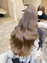 レア 表参道(L'ea)&nbsp;・大人ガーリーダークアッシュミディアムレイヤー似合わせカット