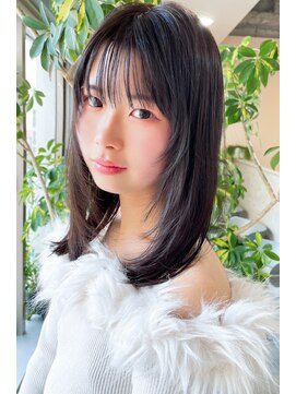 ココカラヘアー ニコ(cococara hair nico) 黒髪　ミディアムレイヤー 前髪あり 黒髪ストレートミディアム