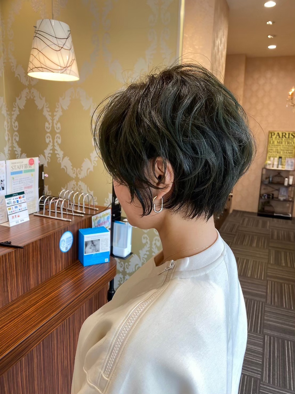 アース 会津若松店(HAIR&MAKE EARTH)&nbsp;ダークオリーブ×くびれショートレイヤー