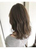 オリーブアッシュ