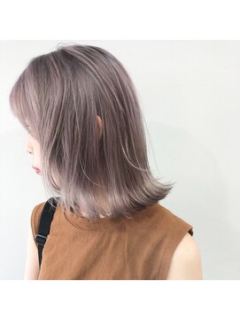 サングース(Sungoose) <sungooseTOKYO>斜めバングwカラー外ハネ