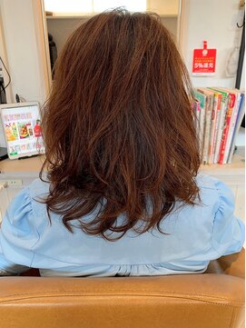 リベーラ(Rivera) 大人女性☆ミディアムウェーブ♪【京成大久保・実籾駅】