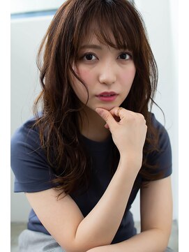 アコロン(acoron) 小顔_夏耳かけ_毛先パーマ_イメチェン_フォギーベージュ