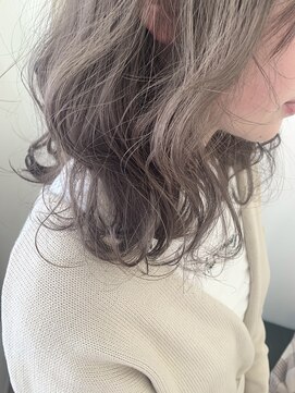 ラ メール ヘア デザイン(La mer HAIR DESIGN) ブリーチ★白に近くしたい方におすすめ!シルバーベージュ
