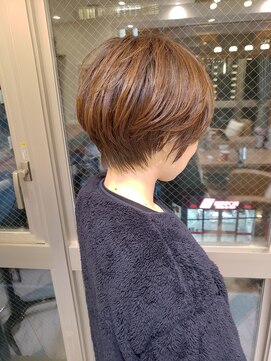 ロンドプロフィール 浦和(Lond profil) アッシュブラウンオフィスヘアネオウルフ外ハネボブ