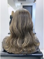 ステアケース 武蔵小杉店(stair:case)&nbsp;【助川】　ベージュのエアータッチ