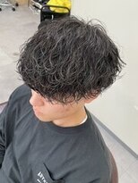 ノイズオオサカ 梅田店(NOISM OSAKA)&nbsp;ツイストスパイラルパーマツイストパーマメンズパーマ刈り上げ