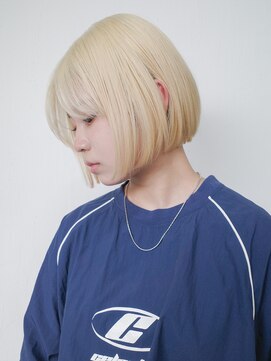 カシェル(cashel) ハイトーン/ミニボブ/切りっぱなしボブ/抜きっぱなしブロンド