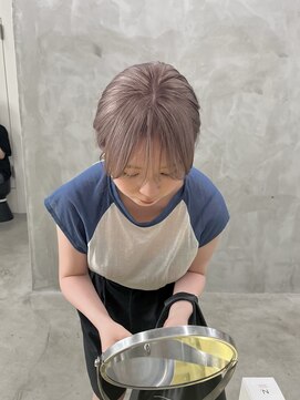 ミーム 原宿 表参道(meme) ☆ハイトーンブリーチミルクティーカラーホワイトベージュカラー