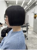 顎上ミニボブ