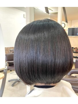 カットハウス はさみの部屋 ショートボブ/縮毛矯正/ストレート/ツヤ髪/カットなし