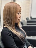 ベージュカラー