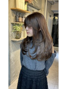 フォート(FORT) レイヤーカット　透け感ベージュ