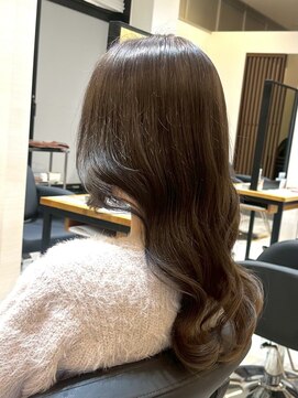 アトリエコア(Atelier Coa) 太白区顔周りレイヤーカット髪質改善トリートメント前髪カット